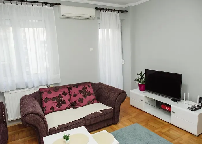 Dill 2 Apartmants * 수보티차